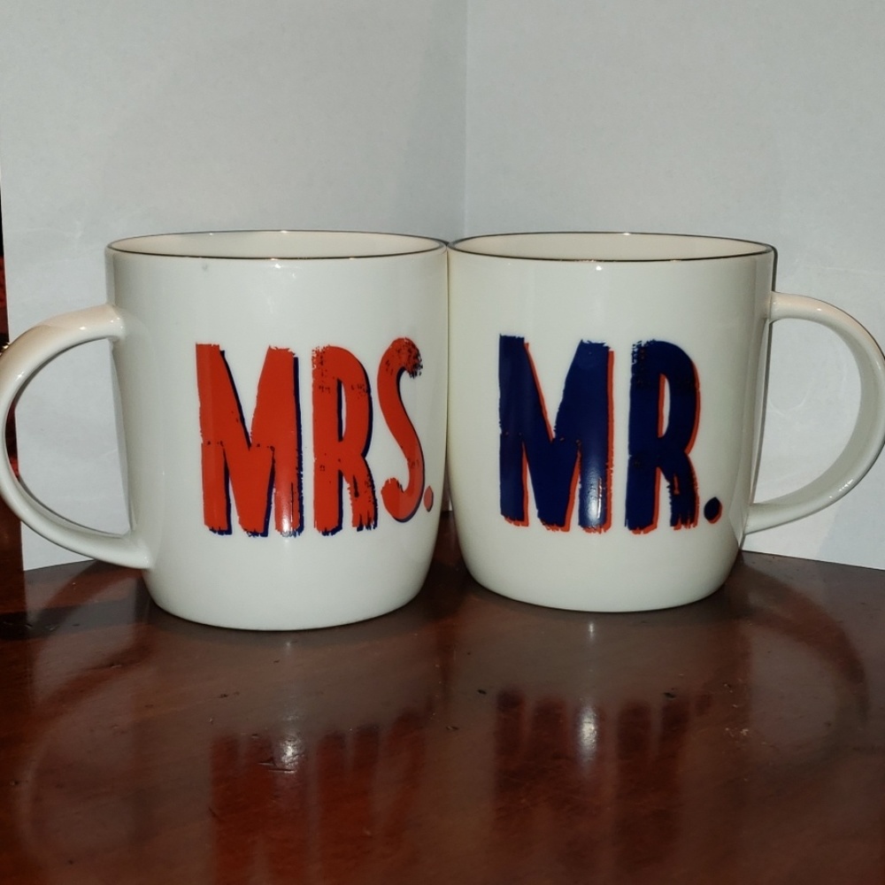 Gifffted Mr and Mrs Coffee Mugs